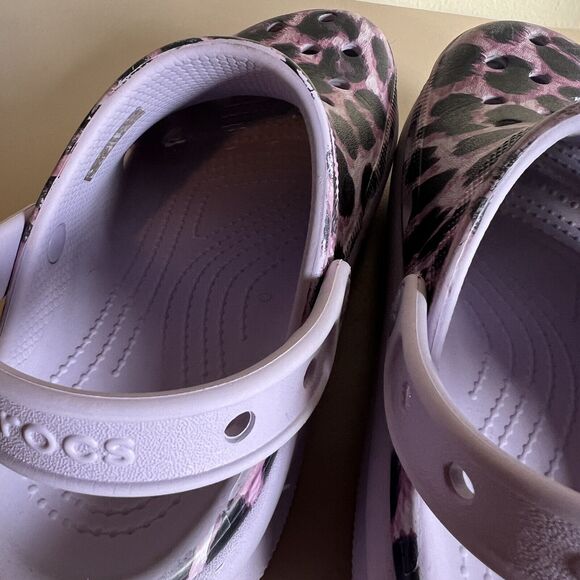 Kids Crocs Classic Animal Cutie Girls Purple Leopard Platform Clog Size J5 - Picture 11 of 16